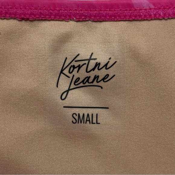 NWT Kortni Jeane High-Waisted Floral Bikini Bottoms Size S Pink Blooms Ruffle - Picture 5 of 8